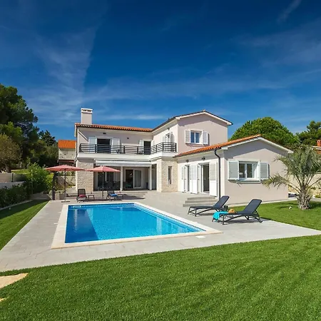 Suprema Premantura Holiday home Pula